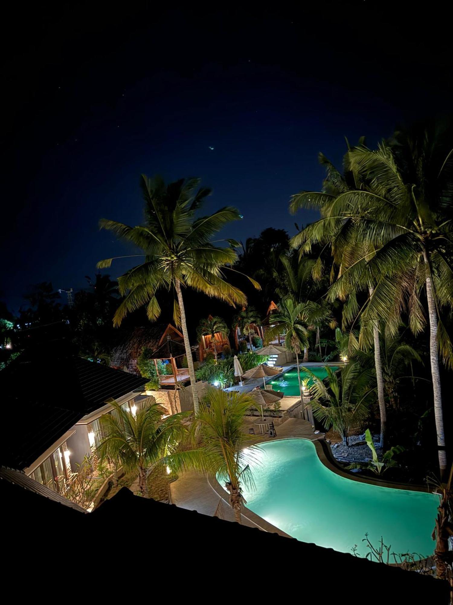 Kelingking Mesari Villa And Spa Batumadeg Экстерьер фото