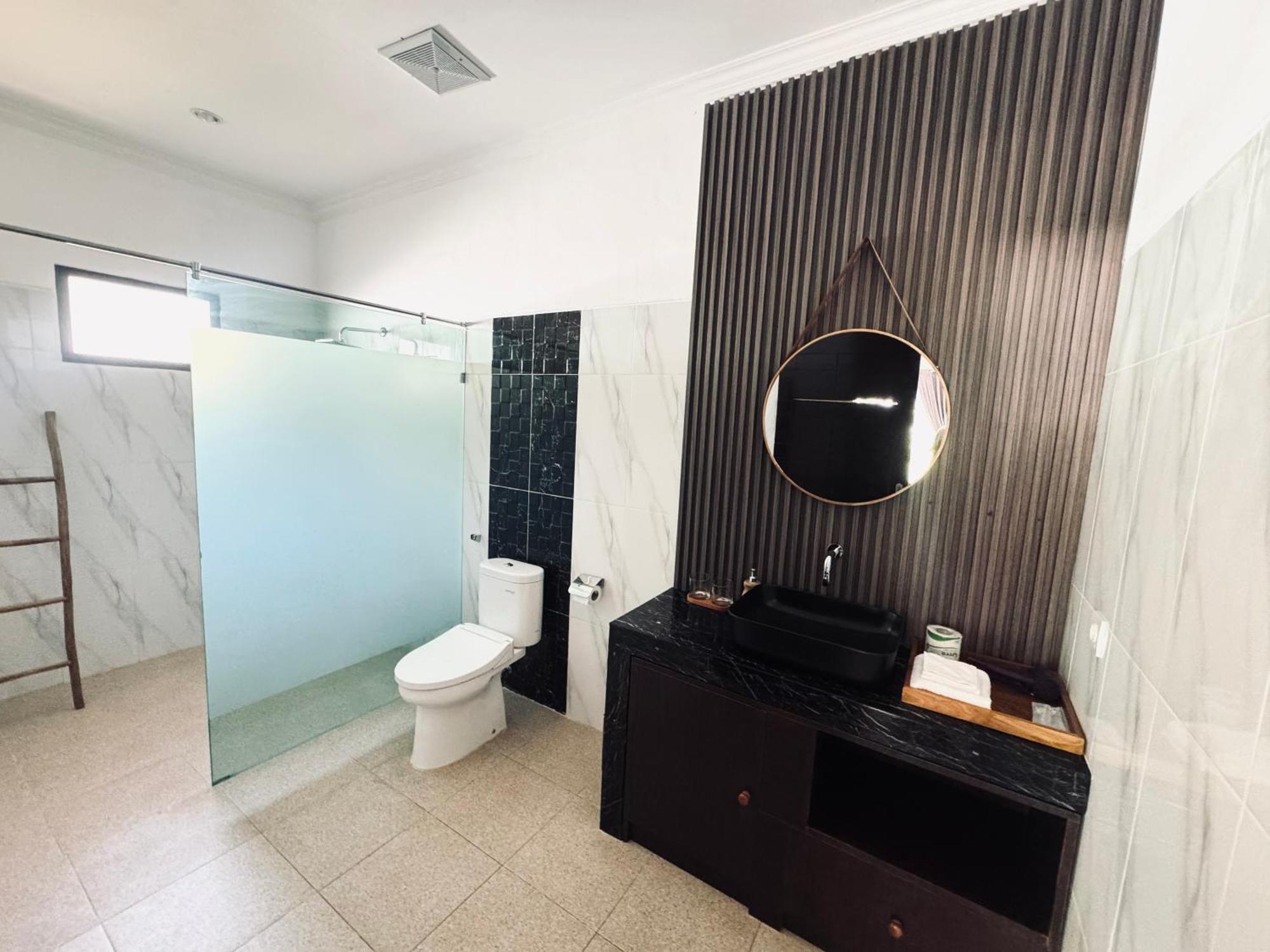 Kelingking Mesari Villa And Spa Batumadeg Экстерьер фото